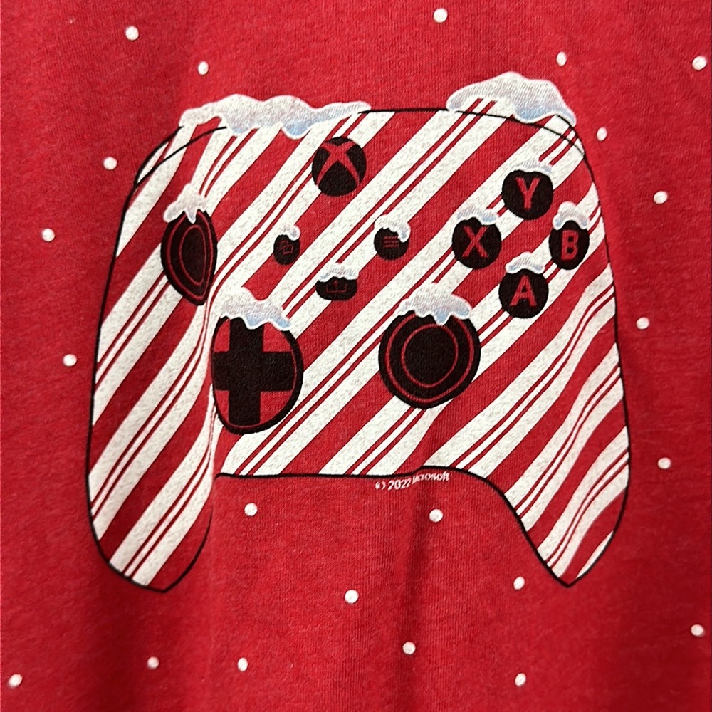 Microsoft Eat Sleigh Game Red Holiday Collectible T-Shirt